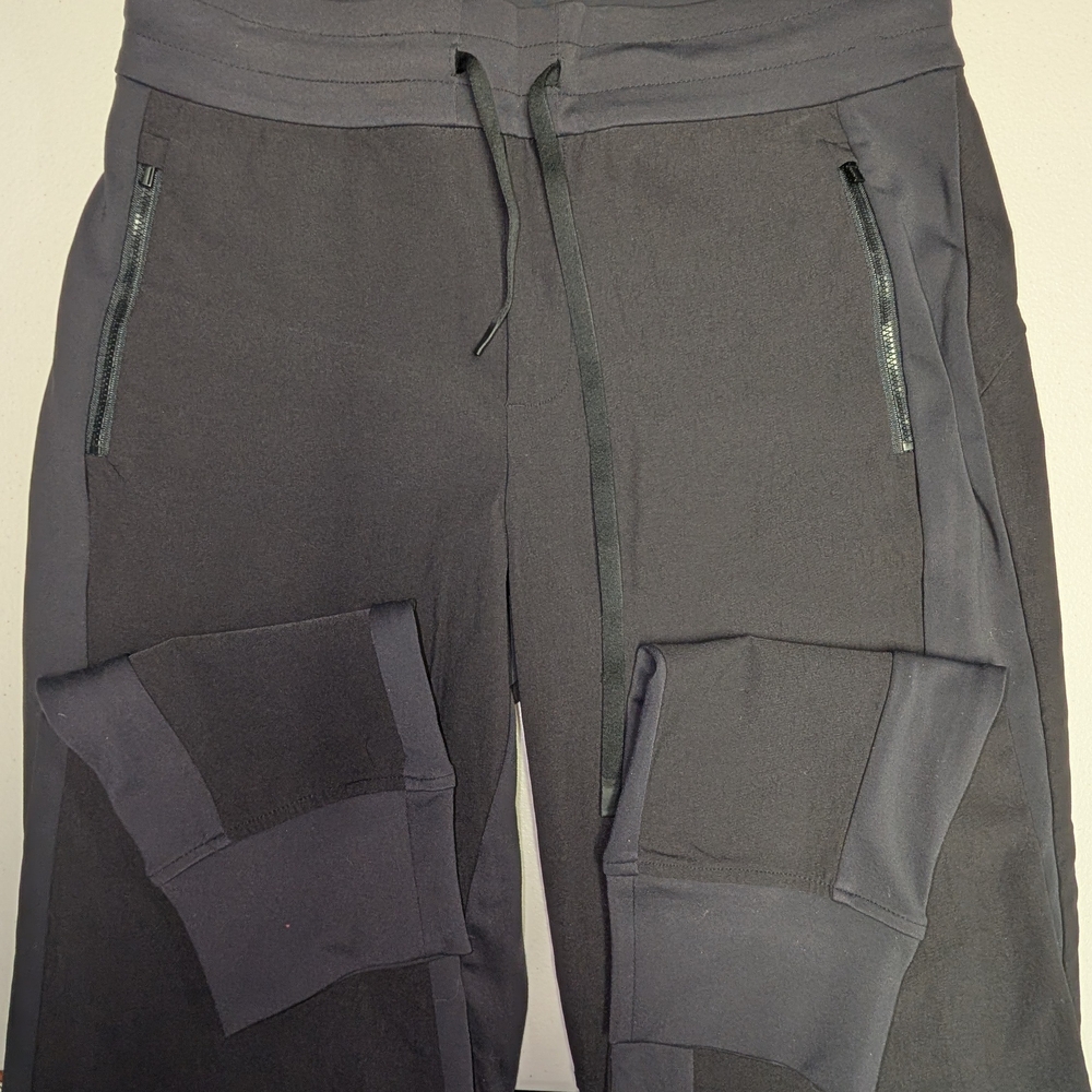 Athleta Hedlands Hybrid Trek  Jogger Pants